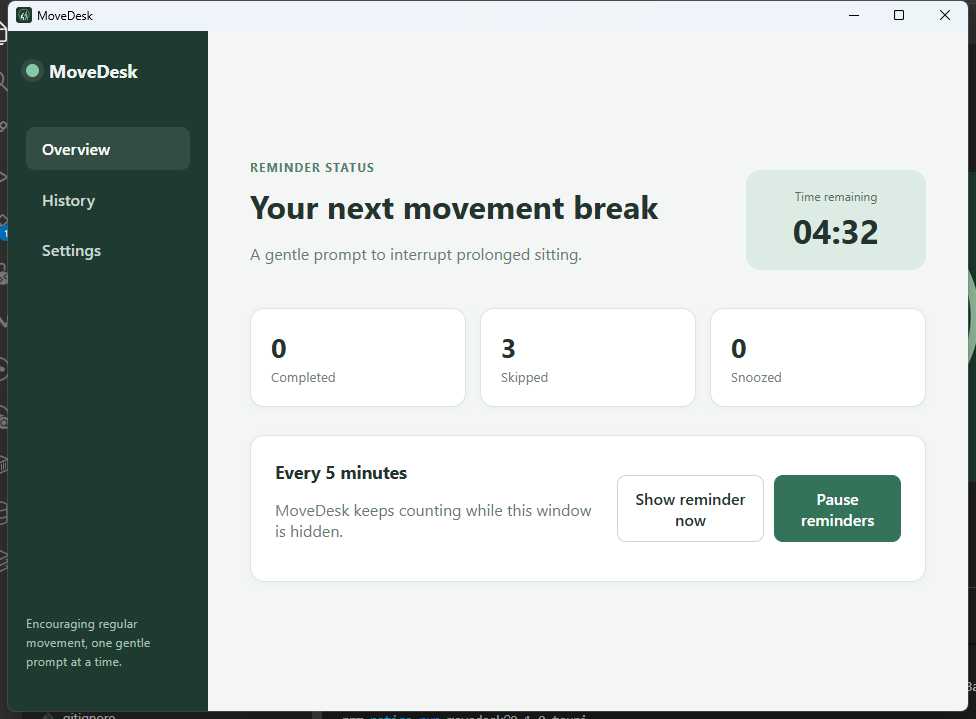 MoveDesk overview window showing the next movement break, activity history, and reminder controls